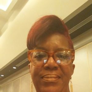 Meet your Posher, Renie